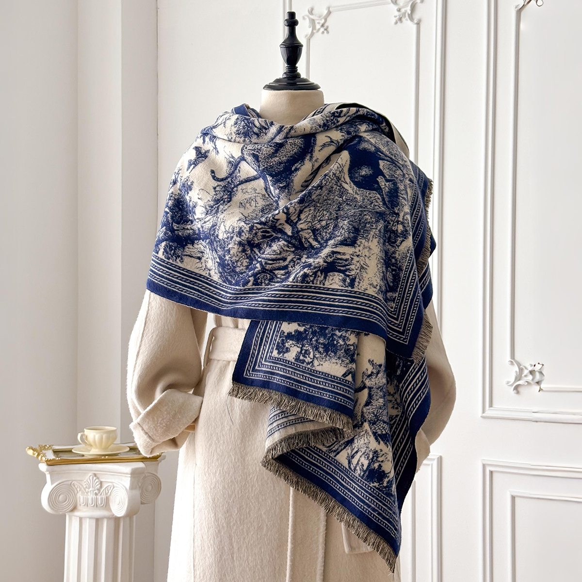 Embroidery Pashmina - Elegant Animal Jacquard Pashmina Shawl for