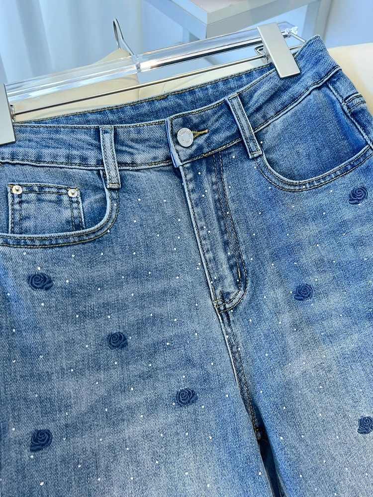 Rose Embroidered Hot Diamond J - Embroidery Jeans Sakura ulasan dan harga