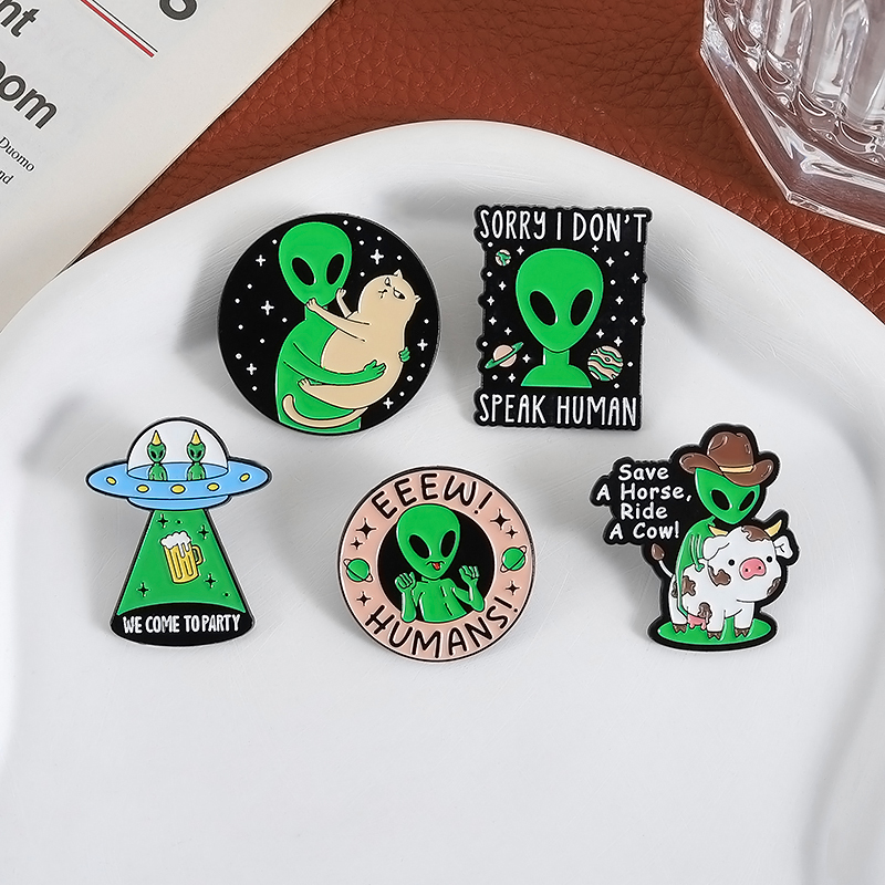 UFO We Come To Party Enamel Pi - Embroidery House ulasan dan harga