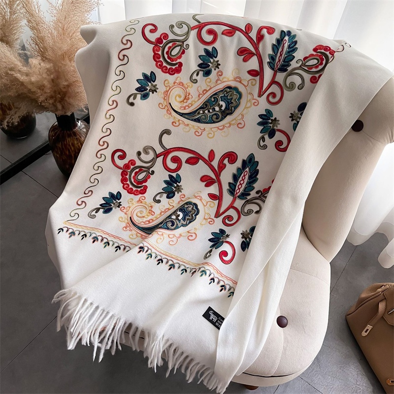 2024 Fashion Scarf Winter Thic - Embroidery Pashmina ulasan dan harga