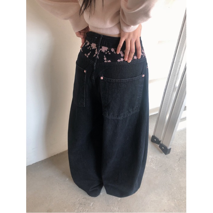 High Waist Sakura Embroidery W - Embroidery Jeans Sakura ulasan dan harga