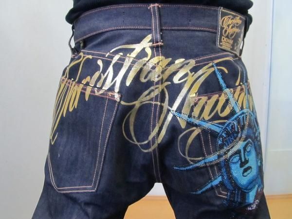 Vintage Statue of Liberty Diam - Embroidery Jeans Sakura ulasan dan harga