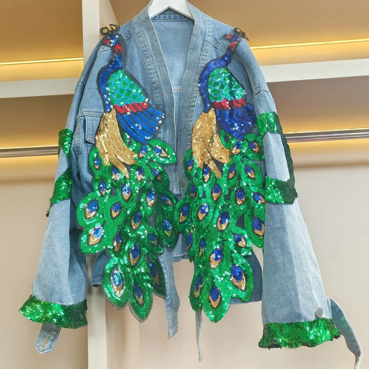 Women V-neck 3D Peacock Sequin - Embroidery Jeans Sakura ulasan dan harga