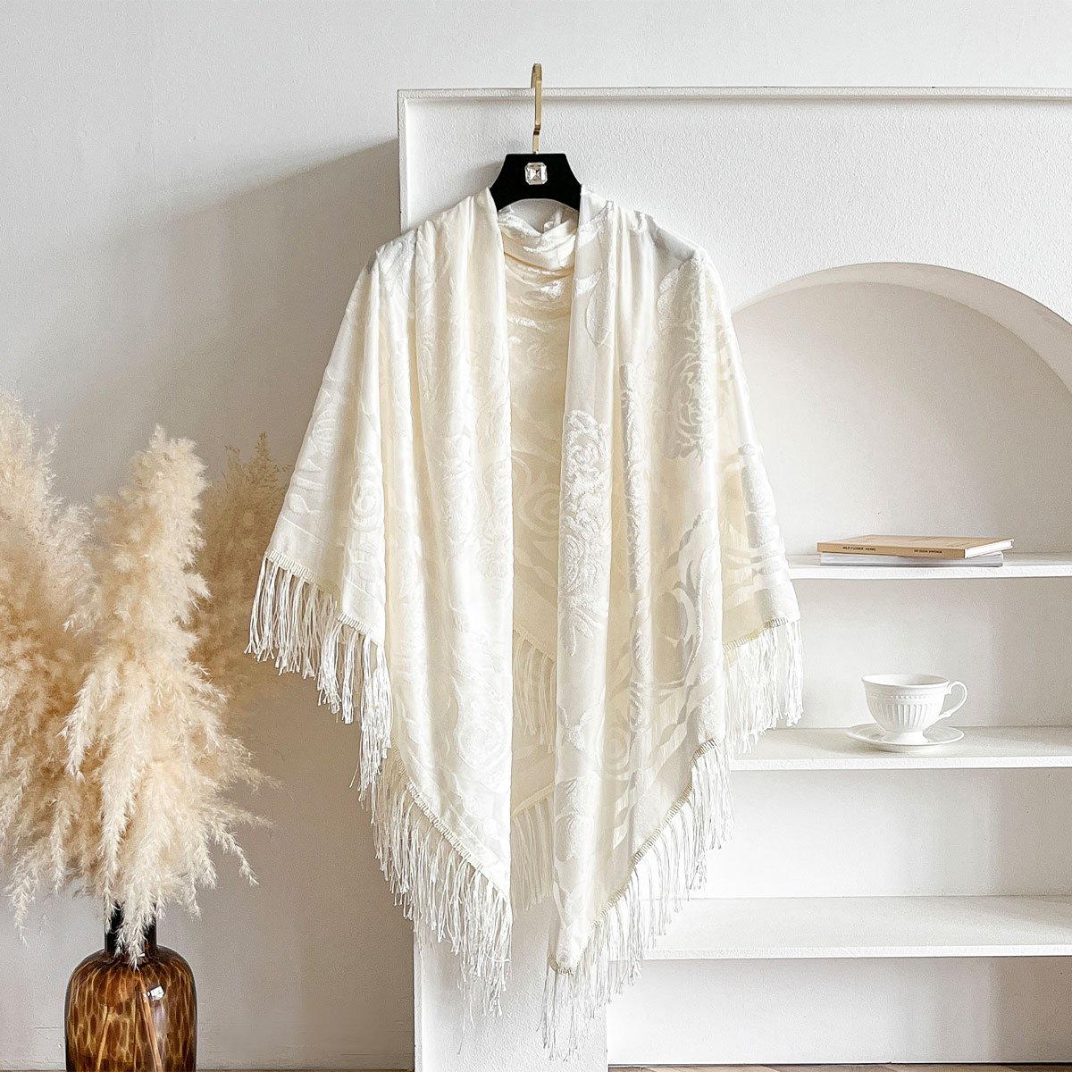 Retro Velvet Tassel Scarf Flor - Embroidery Pashmina ulasan dan harga
