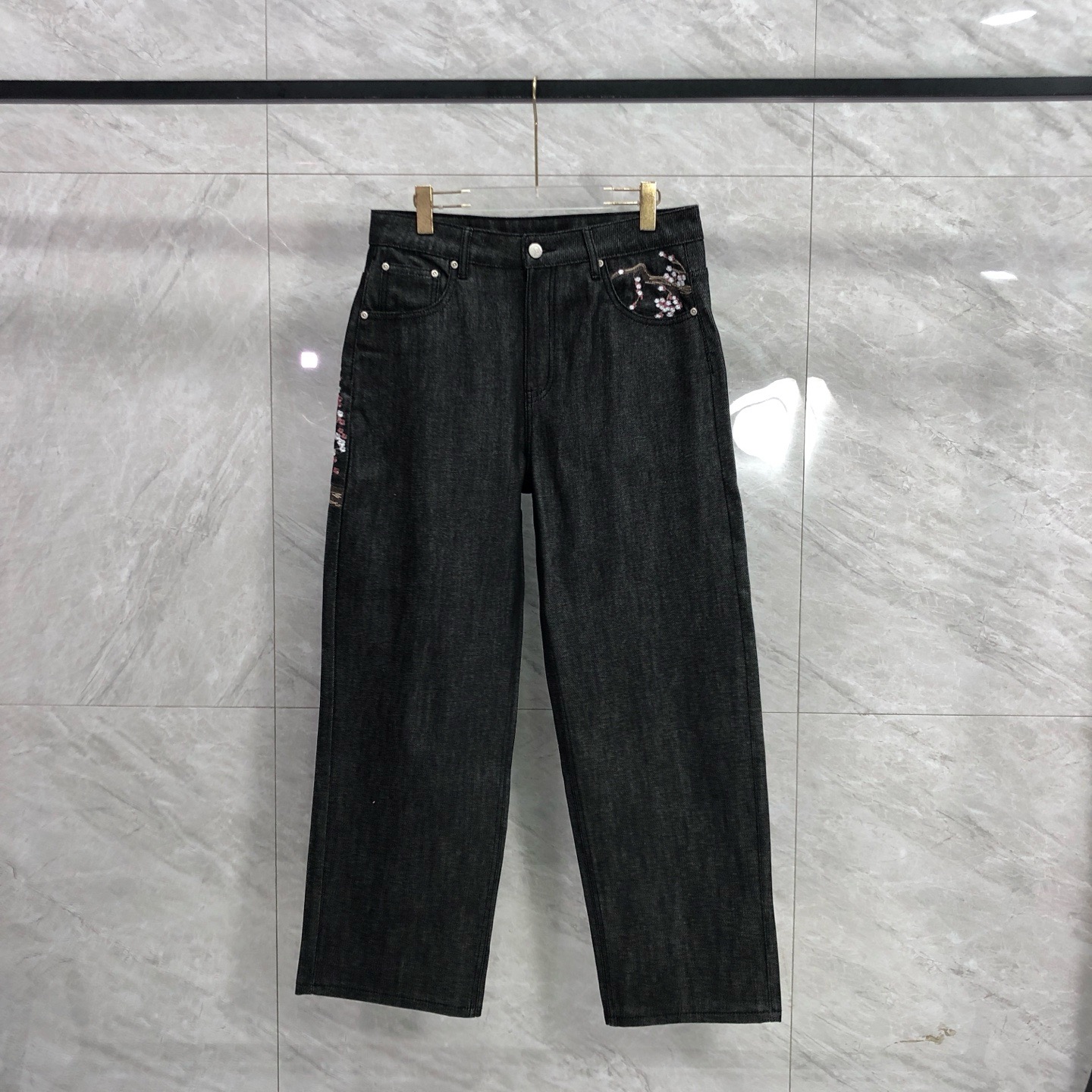 Derschutze Heavy Industry Embr - Embroidery Jeans Sakura ulasan dan harga