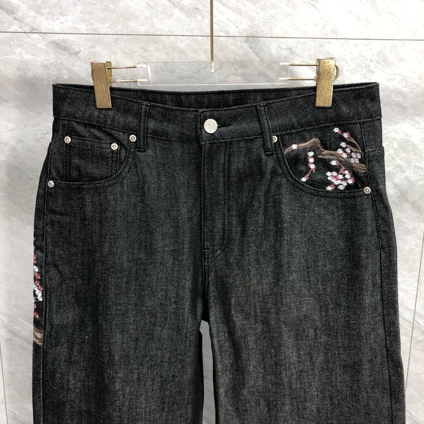 Derschutze Heavy Industry Embr - Embroidery Jeans Sakura ulasan dan harga
